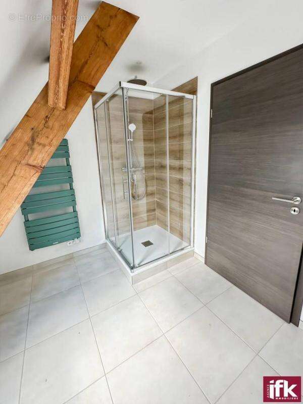 – Loft rénové 4/5 pièces dans les combles – Sigolsheim / KB Vignoble - photo 5