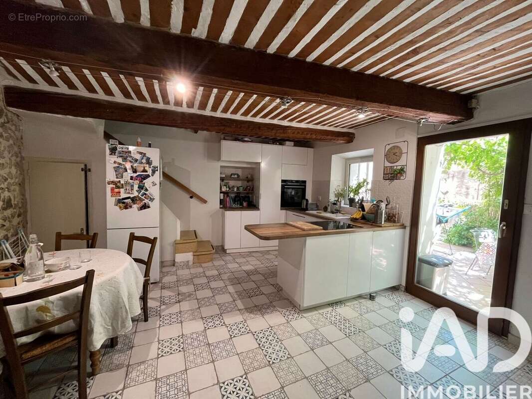 Photo 5 - Maison à EYGUIERES