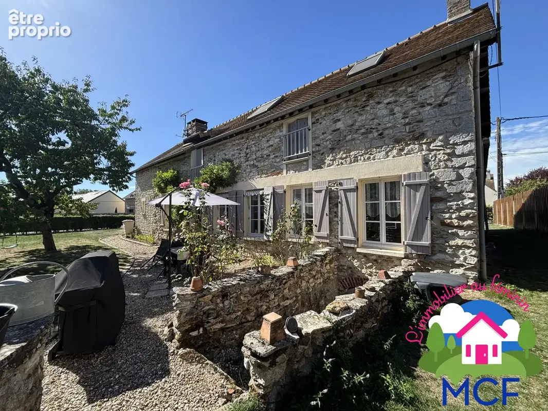 Maison 4 pièces 165 m² à vendre à Breval (78980) - photo 2
