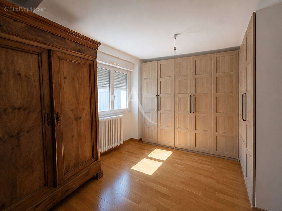 Redon centre - Maison de 120m²  avec terrain constructible. - photo 6