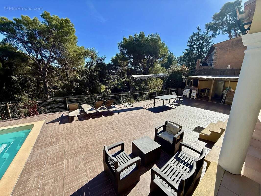 Maison à CAGNES-SUR-MER