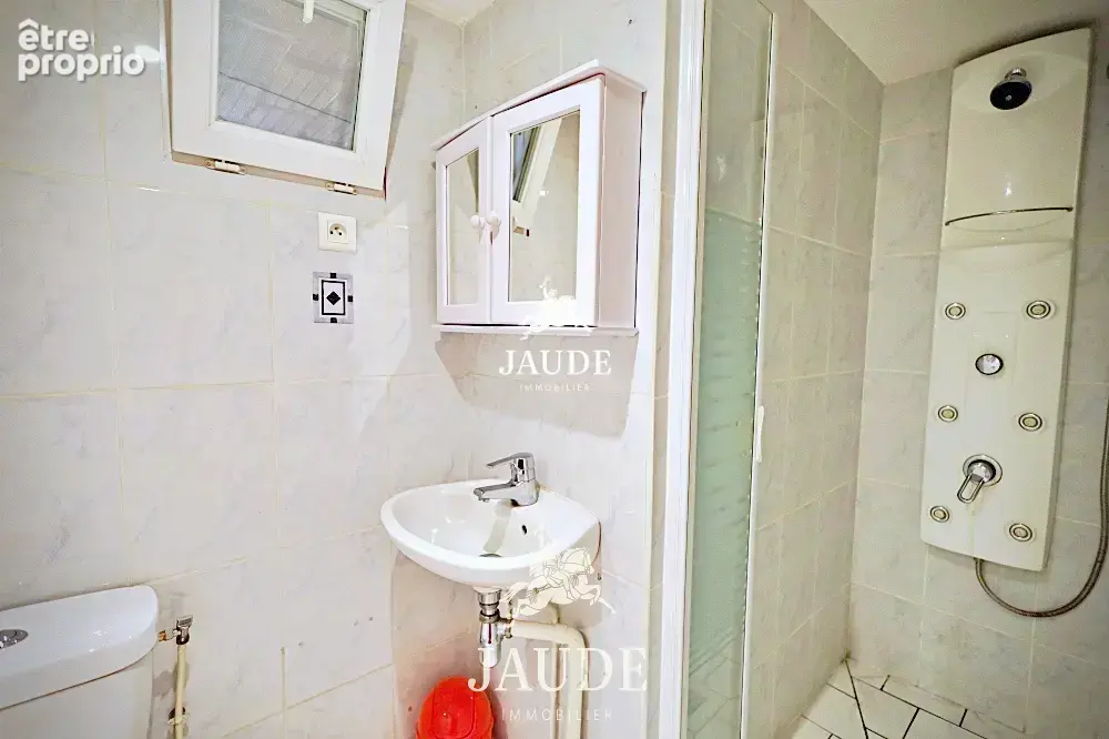 A VENDRE CHAMALIERES Maison divisée en deux logements avec jardin et  garage - photo 11