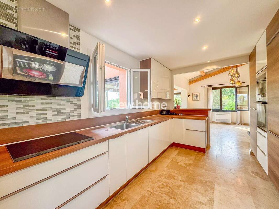 Villa de luxe entièrement rénovée, à pied du centre de Lorgues - photo 23