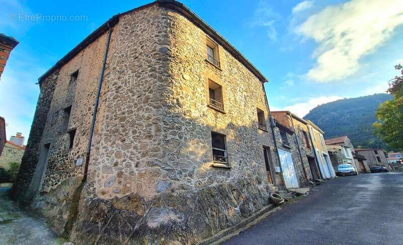 Maison 4 pièces avec grand jardin et garage CAMPOME (66) - photo 3