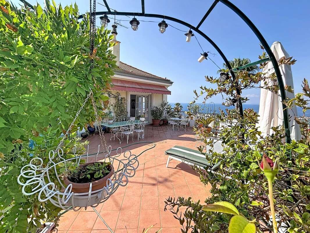 Mont boron –  3 pièces – 130 m² – penthouse – vue mer panoramique – parking – cave – rare - photo 14