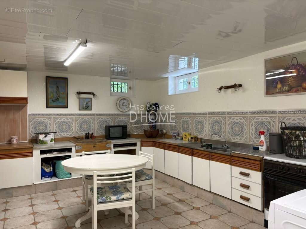 Maison à VILLENEUVE-SUR-BELLOT