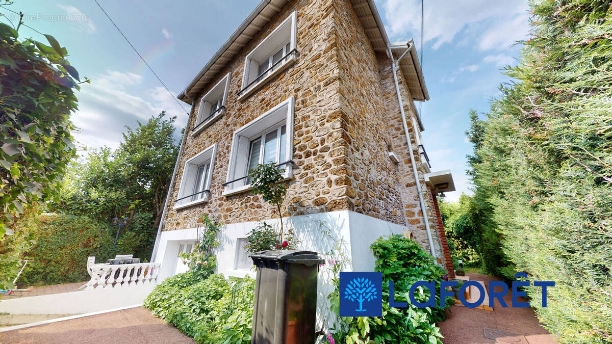 Maison à ATHIS-MONS