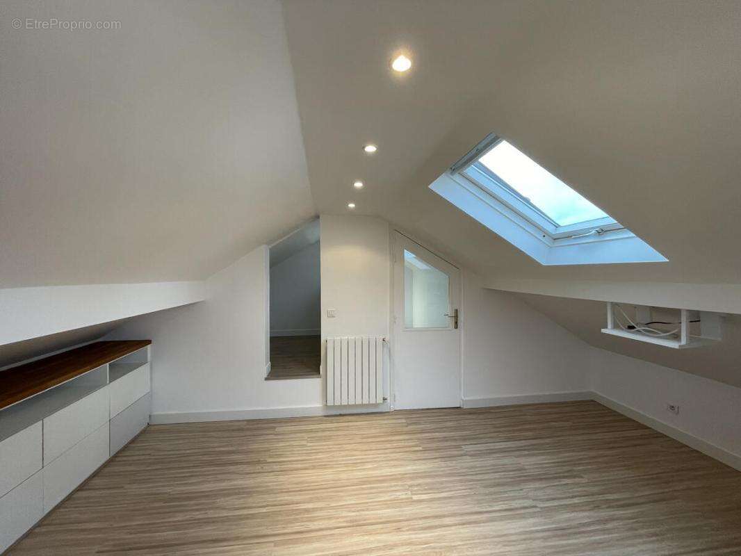 Maison 142 m² à Le Vesinet  - photo 13