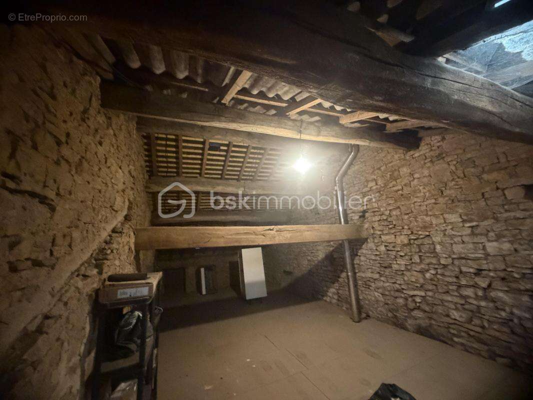 Jolie maison d'habitation dans endroit calme - photo 18