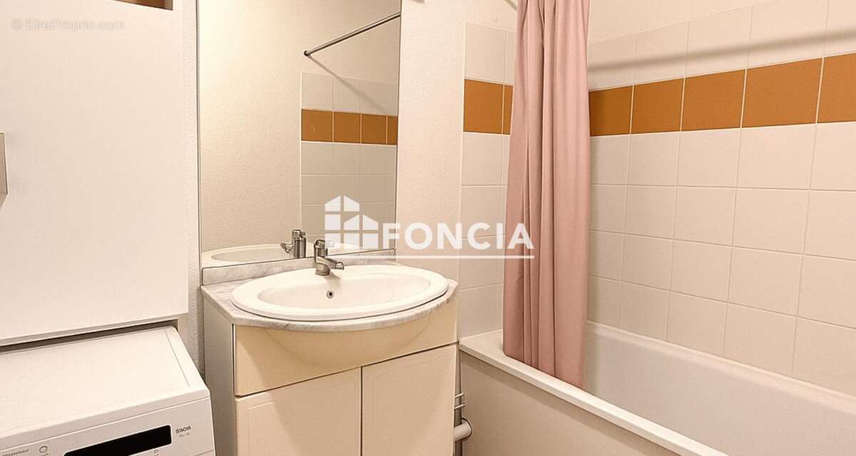 Appartement à SAINT-ASTIER