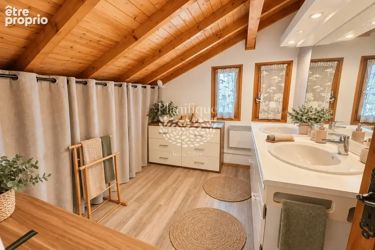 Péron, une maison familiale au calme avec jardin et piscine - photo 11