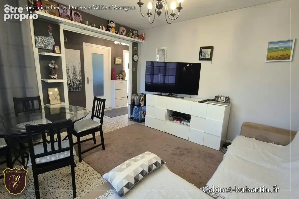 Maison avec terrasse et jardin arboré - photo 10