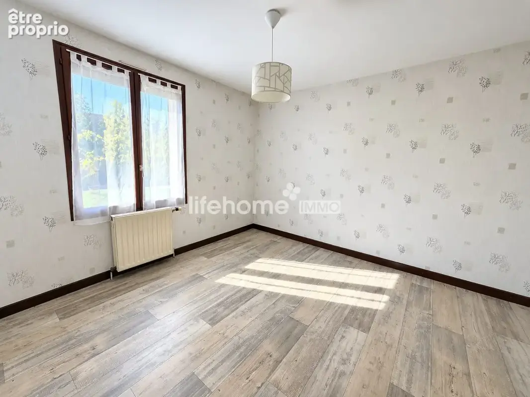 Maison 4 pièces 100 m² à vendre à Neuvy-Saint-Sepulchre (36230) - photo 6