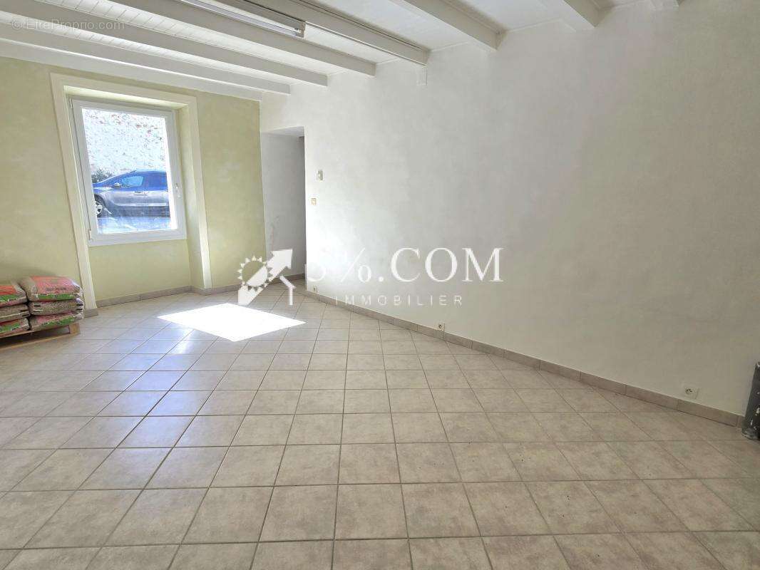 Maison de village de 120m2 et 5 chambres avec jardin et terr - photo 9