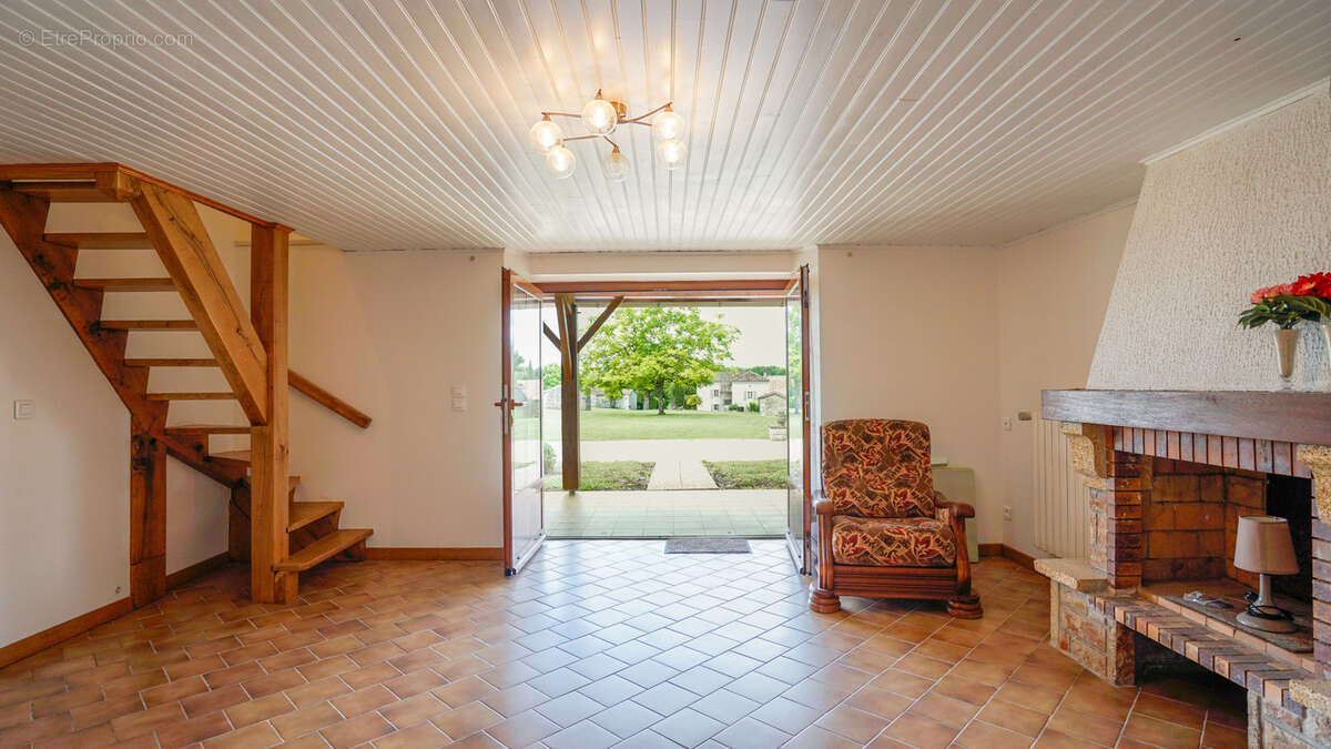 Maison à BAGAT-EN-QUERCY