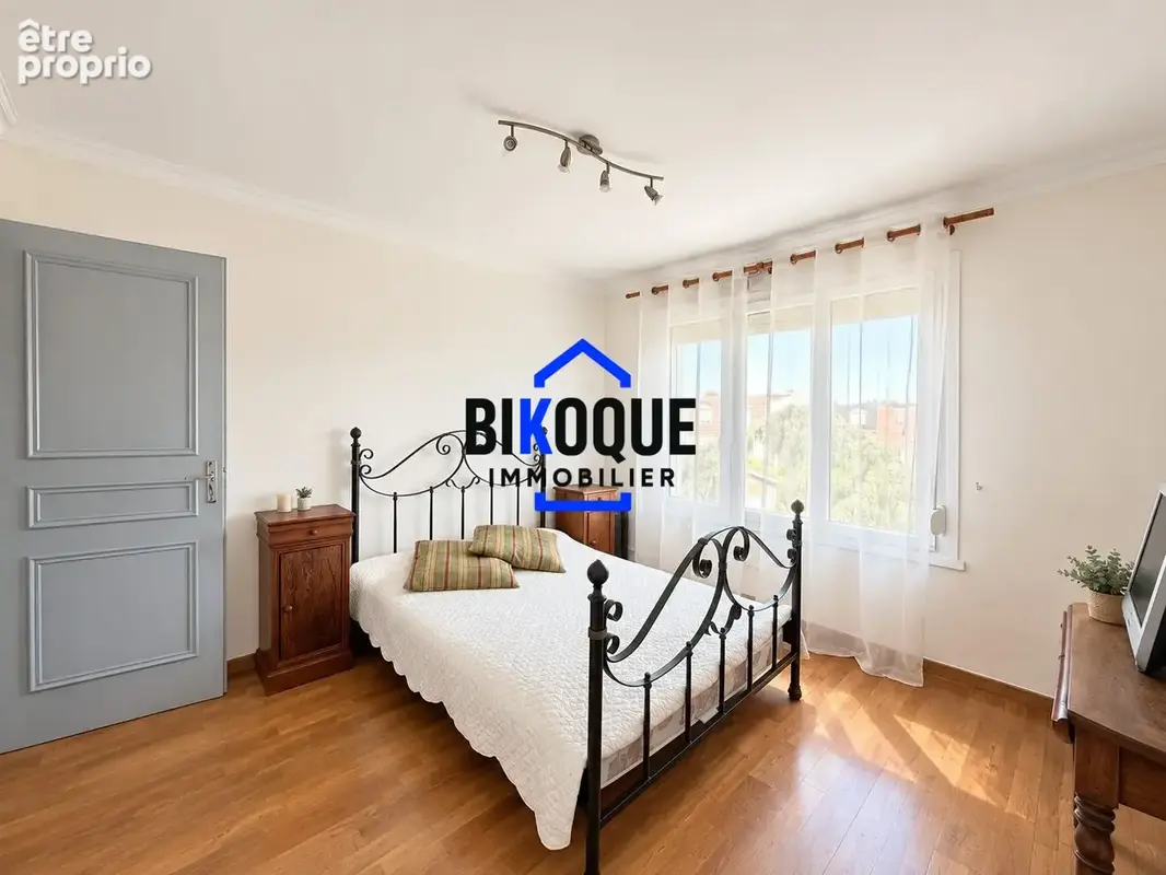 Maison 6 pièces 134 m² à vendre à Coudekerque-Branche (59210) - photo 5