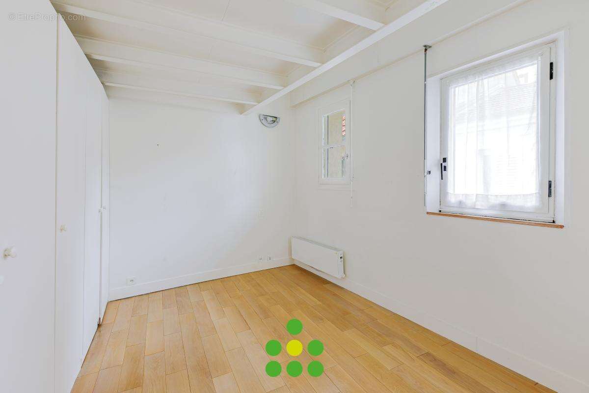 Appartement à ISSY-LES-MOULINEAUX