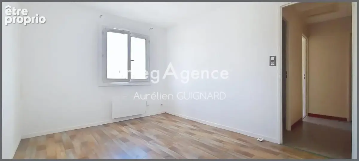 3 Chambres et 1 bureau. Bel espace en pelouse - photo 6