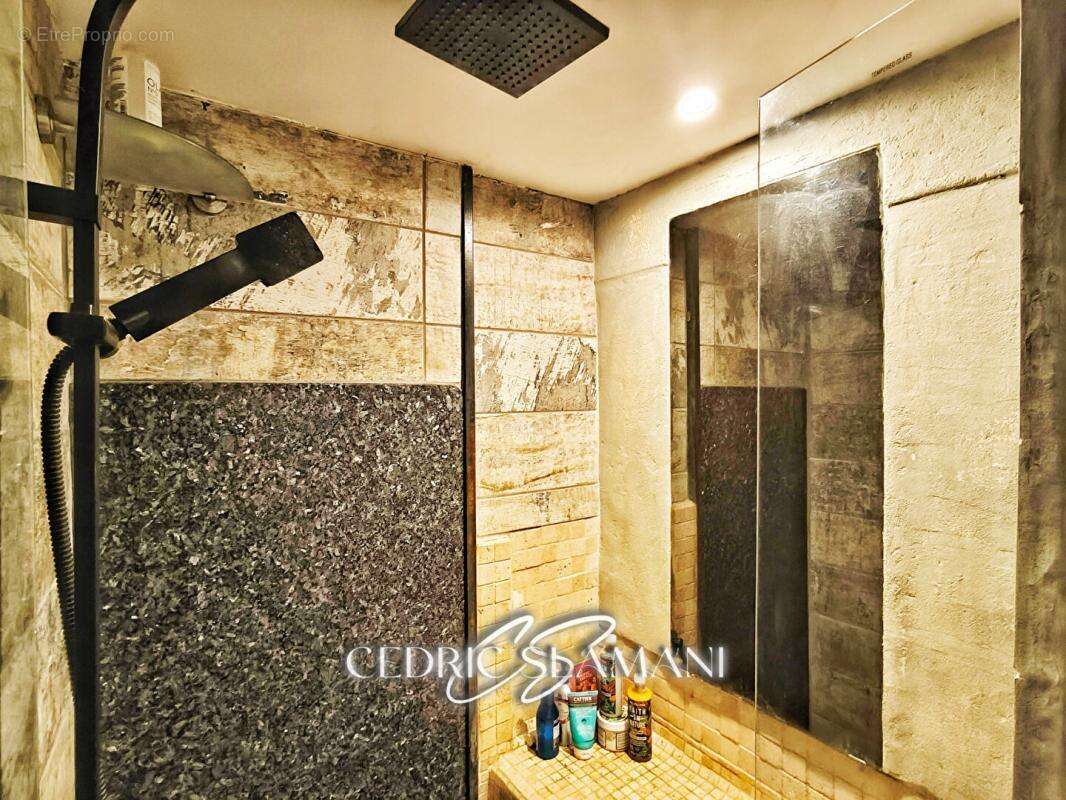 Maison à SAINT-DENIS