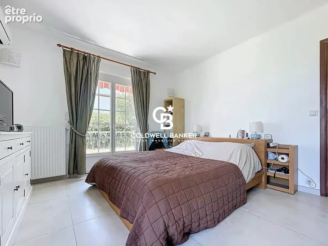 Saint-aygulf – villa avec piscine - photo 12