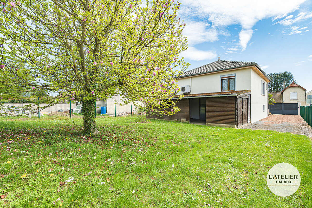 Maison à ANIZY-LE-CHATEAU