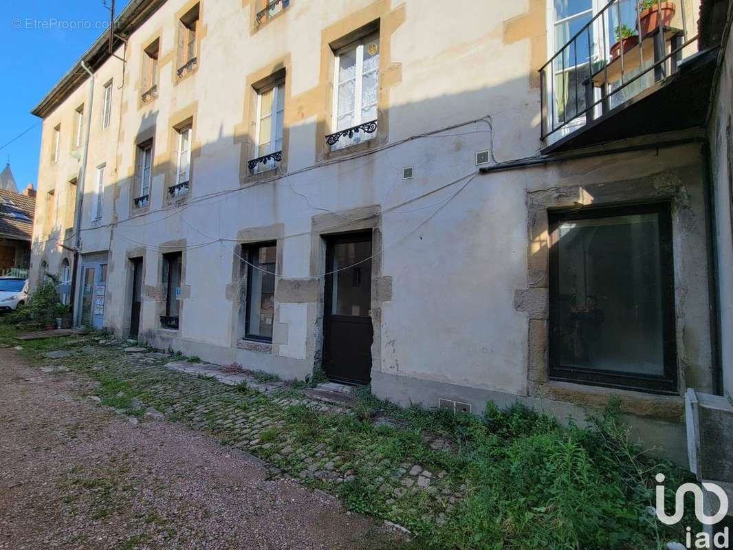 Photo 7 - Commerce à AUTUN