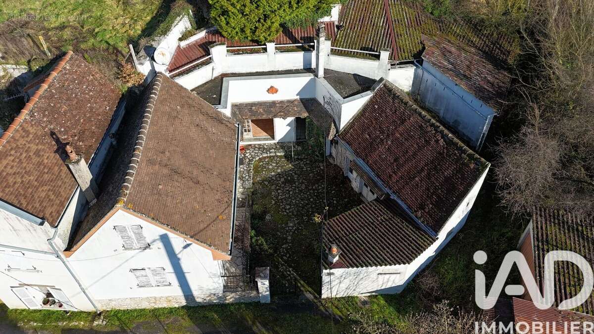 Photo 2 - Maison à MONTRICHARD