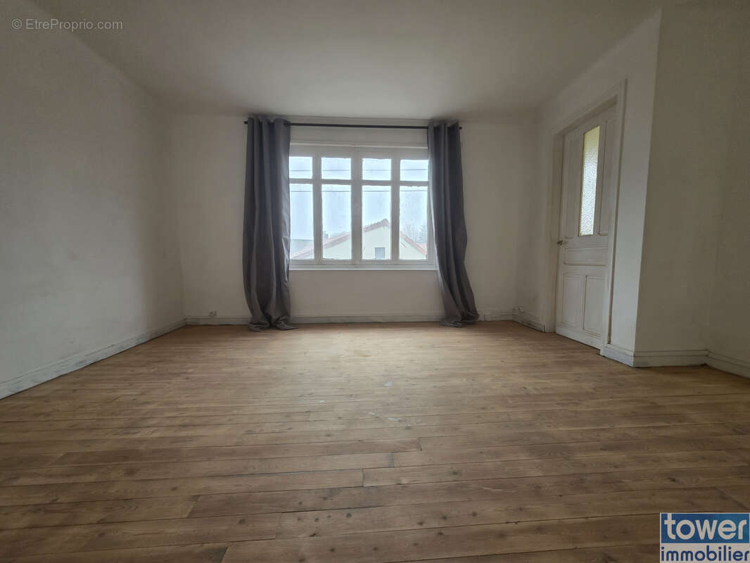 Maison à BAILLEUL-LES-PERNES