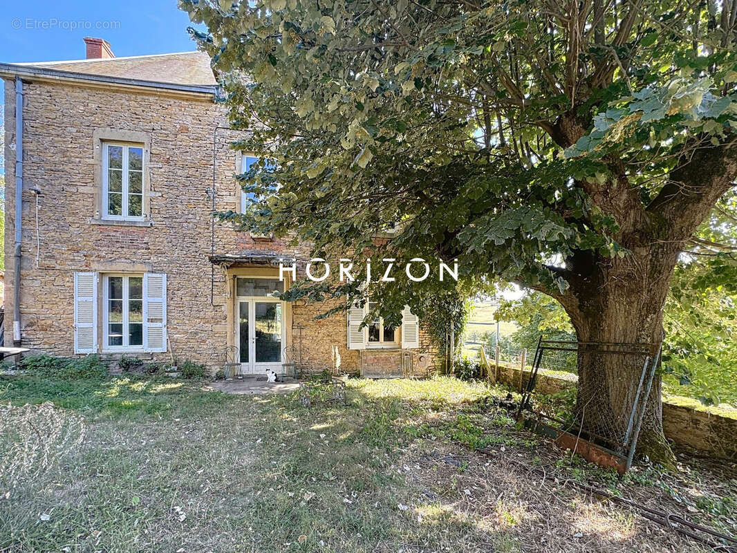 Maison à LA VINEUSE