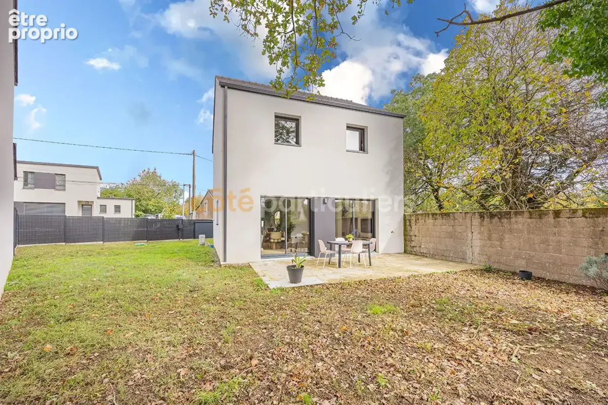 Saint-mars-du-desert -- maison 4 pièces -- 92.40 m² -- 3 chambres -- jardin -- garage -- place de stationnement - photo 2