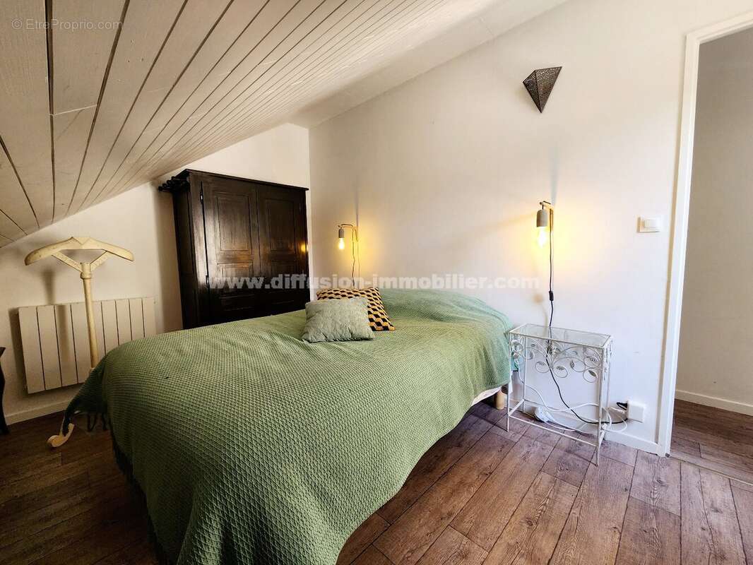 Appartement à SAINT-PONS