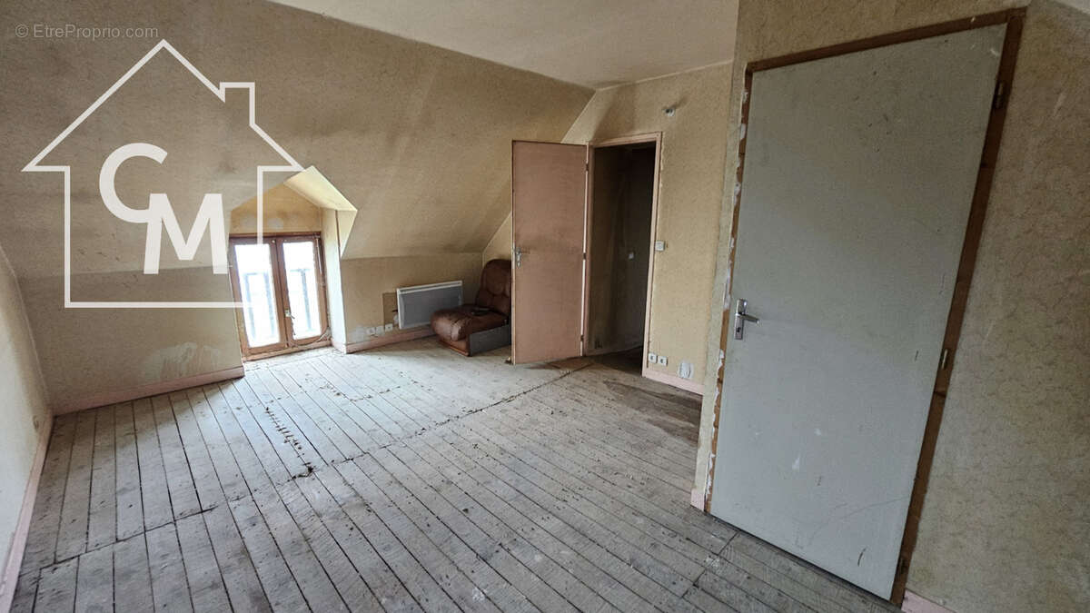 Maison avec hangar - photo 10