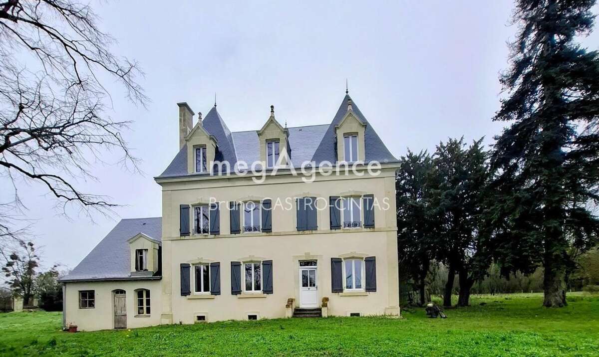 Maison à SAINT-SAUVEUR