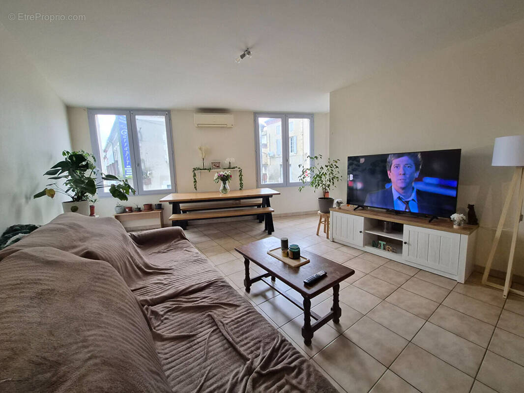 Appartement à VILLENEUVE-DE-MARSAN