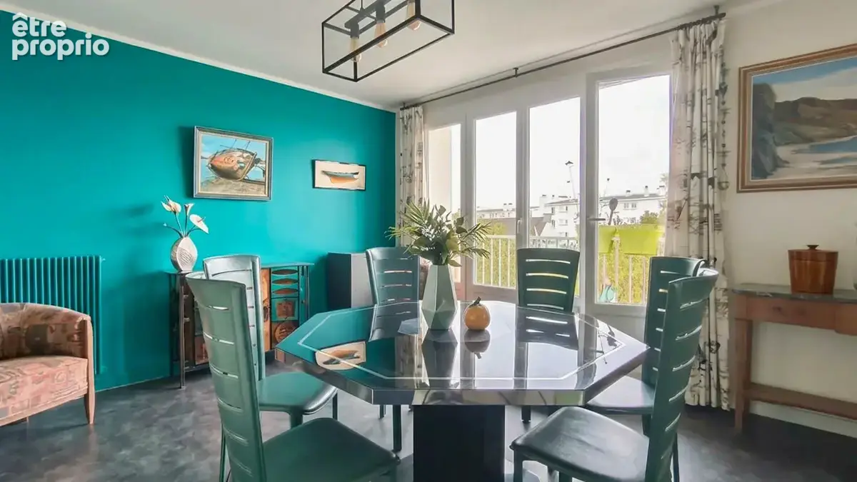 Concarneau - Appartement 3 pièces, dernier étage avec vue mer et parking - photo 2