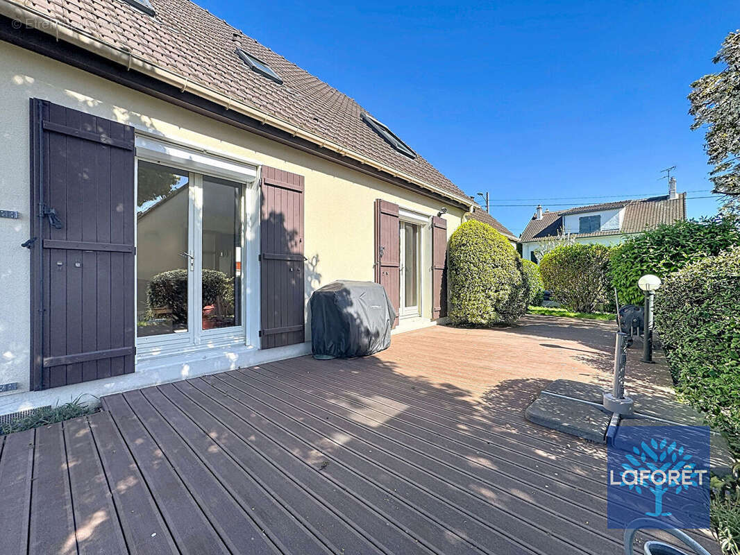 Maison à CHILLY-MAZARIN