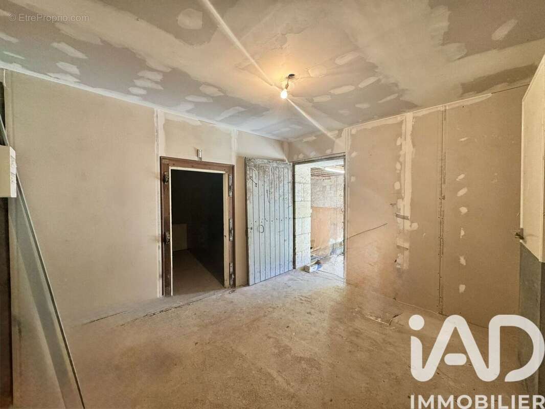 Photo 4 - Maison à RESTIGNE