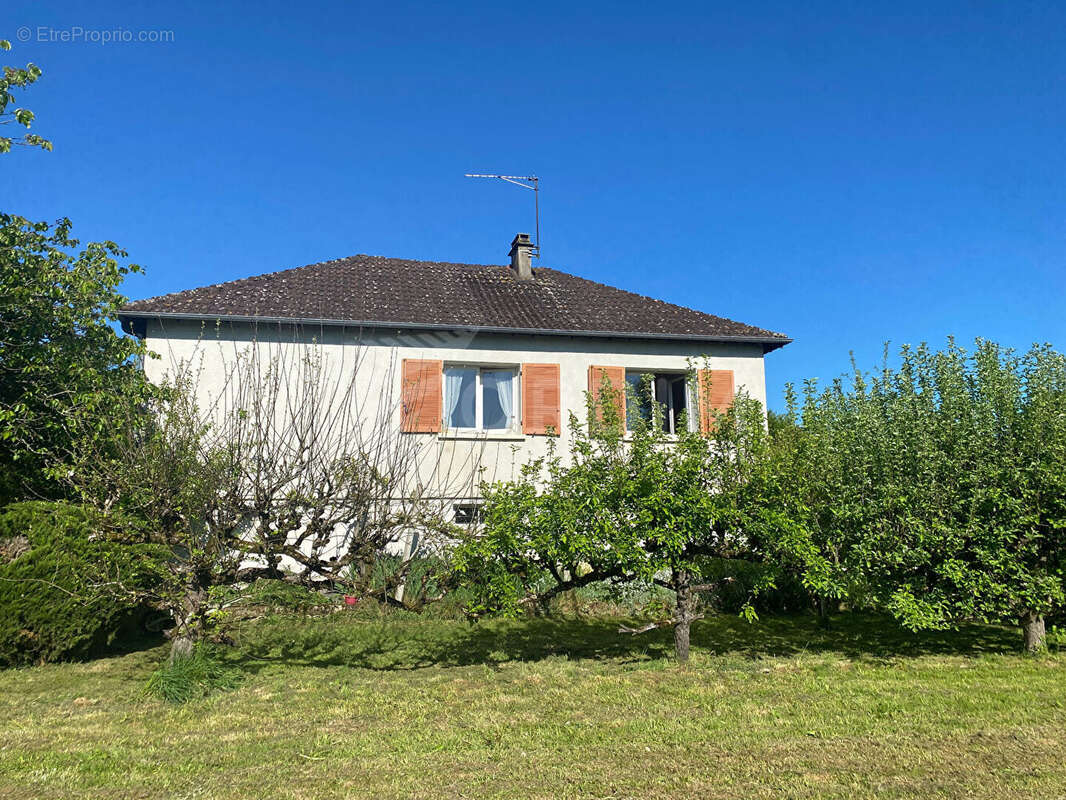 Maison à CHAMPIGNELLES