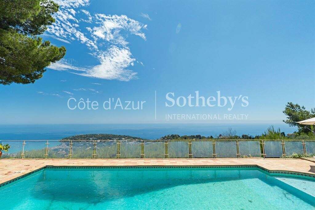 Maison à ROQUEBRUNE-CAP-MARTIN