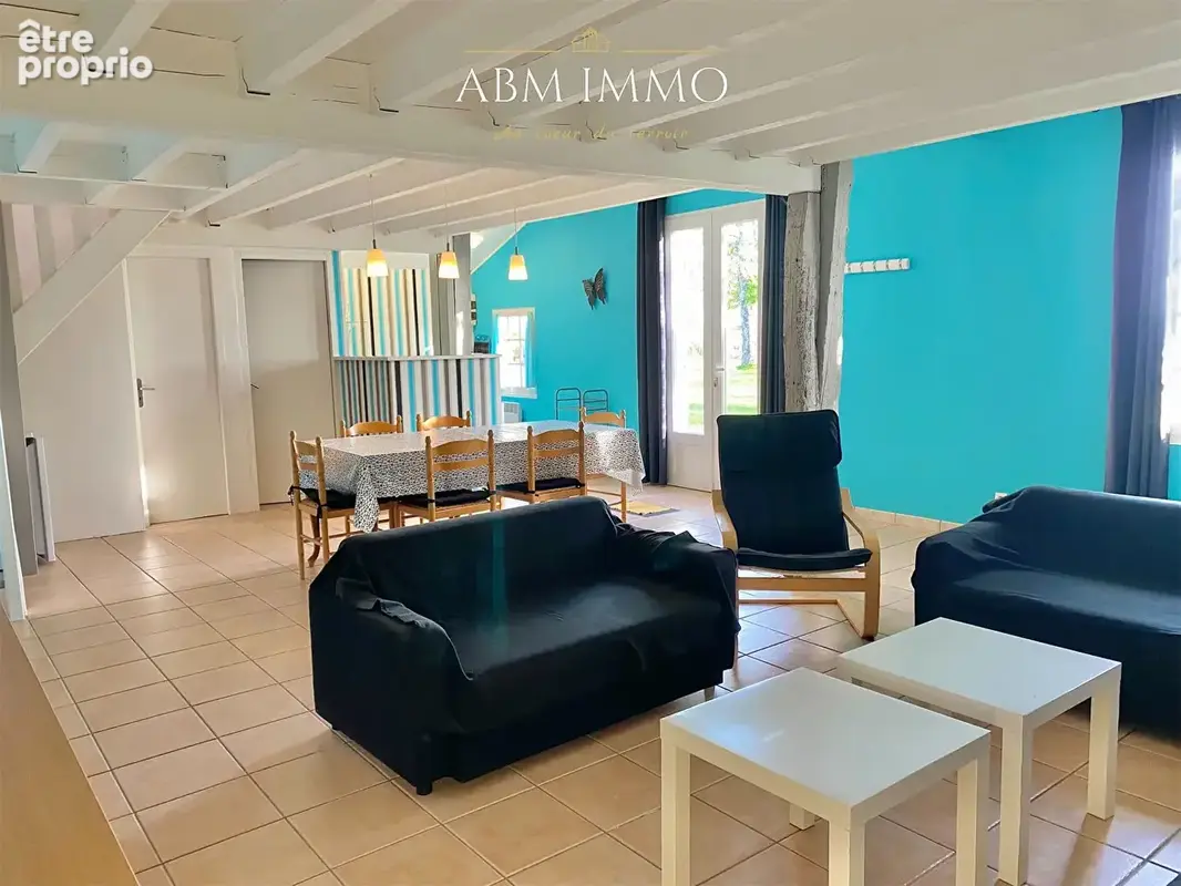 Propriété en pierre  de 400m² avec un ensemble de 4 gîtes - photo 10