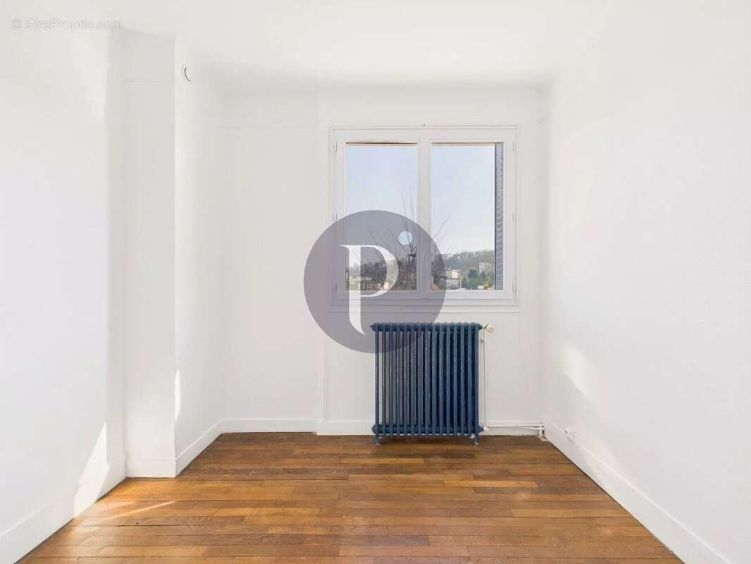 Maison à LE PLESSIS-ROBINSON