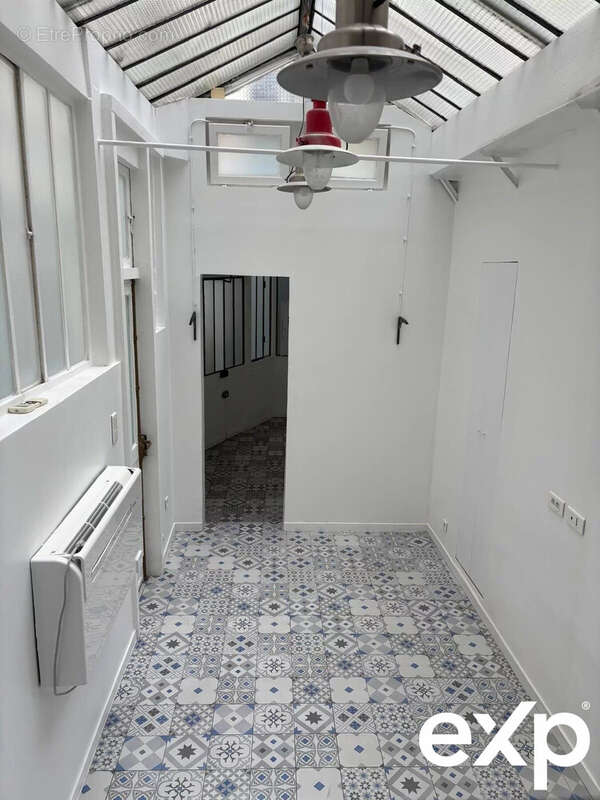 Commerce à PARIS-3E