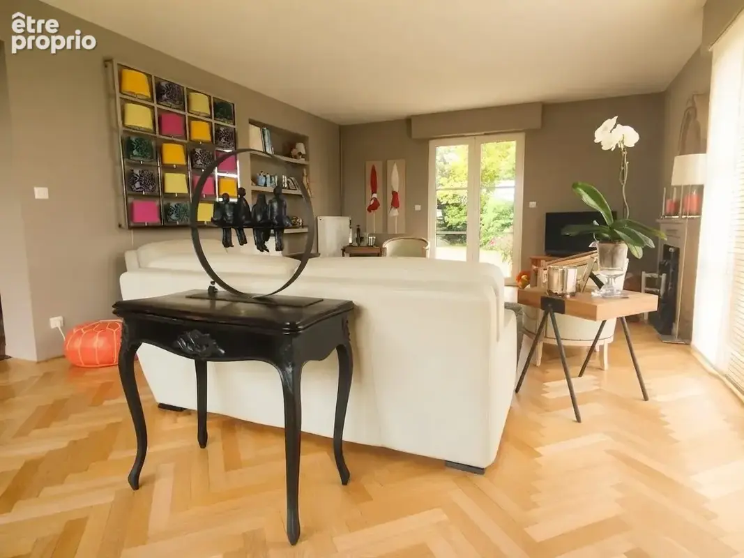 Maison 216 m² à La Chapelle-D'armentieres  - photo 7