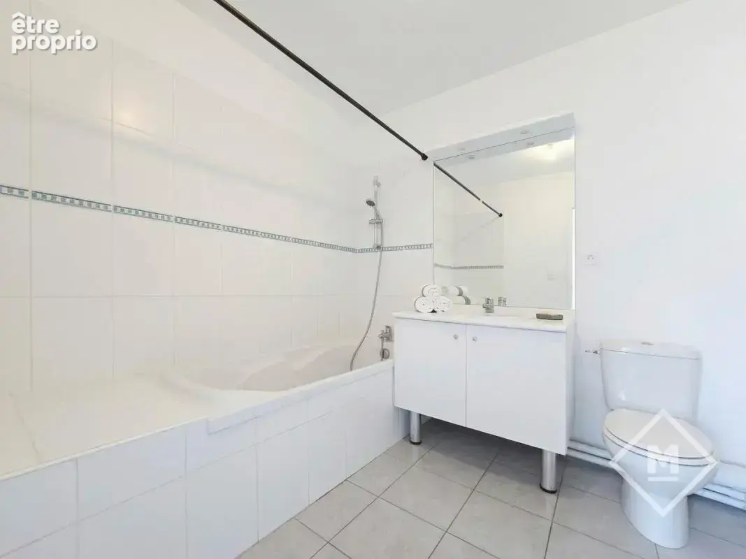 Vend rare appartement type 2 de 44m2 avec terrasse panoramique de 50m2 secteur Saint Just 13013 Marseille - photo 10