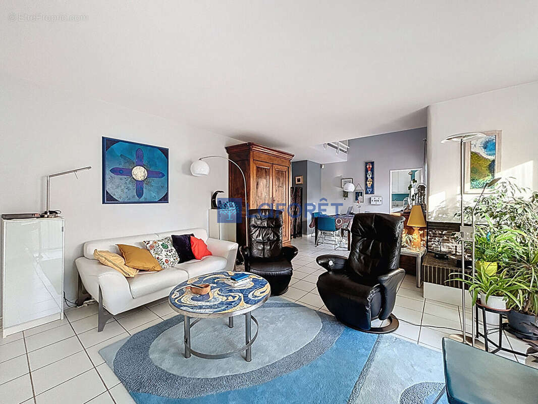 Maison à SAVIGNY-SUR-ORGE