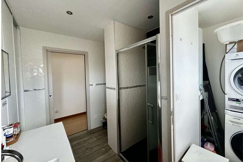 Appartement à LYON-9E