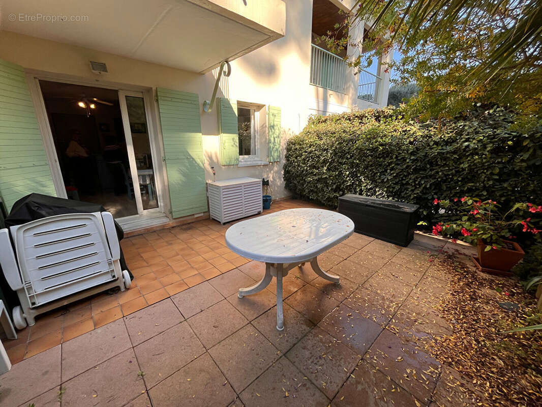 Appartement à SANARY-SUR-MER