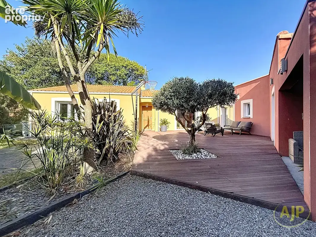 Maison Sainte Pazanne 141 m2 - photo 2