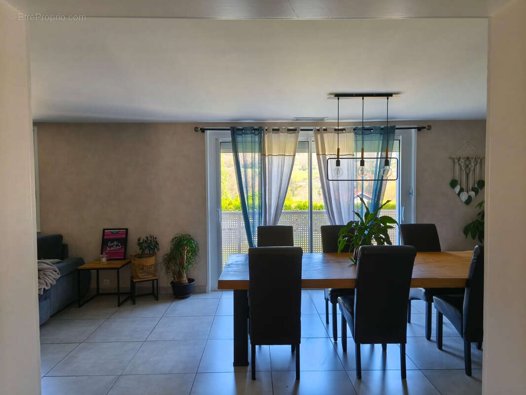 Maison à SAINT-AMANS-SOULT