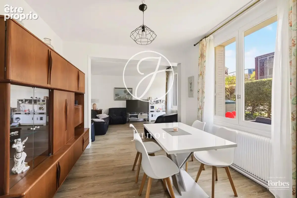 Saint-Cloud - MONTRETOUT - Maison 68 m² - jardin 47m² - photo 3